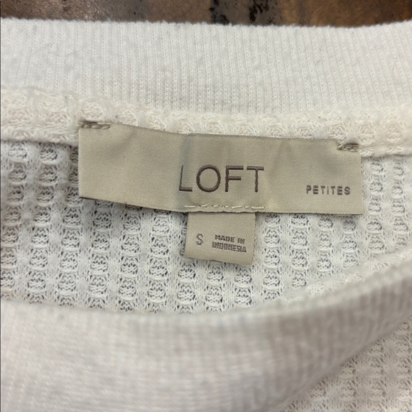 LOFT Cream waffle Long Sleeve Top - Picture 2 of 3